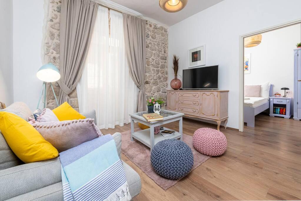 Flora-Heartbeat Old City Three Bedrooms Apartment Dubrovnik Exterior foto